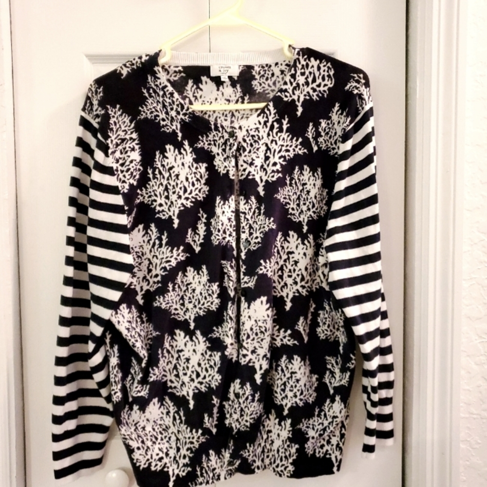 Crown and Ivy Coral Reef Blue Cardigan